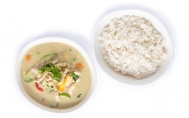  Chicken with Green Curry (Served with Rice) 