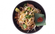  Thai Style Rice Noodle with Beef 
