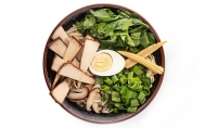 Tütsülenmiş Tofulu Ramen