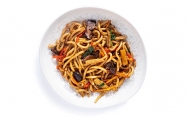 Siyah Sarımsaklı Sebzeli Udon Noodle